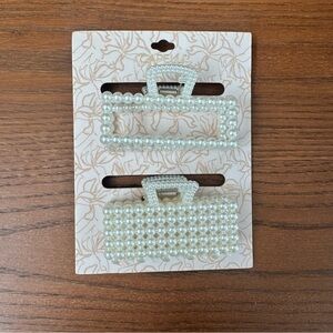 Capelli Set of 2 Pearl Claw Clips